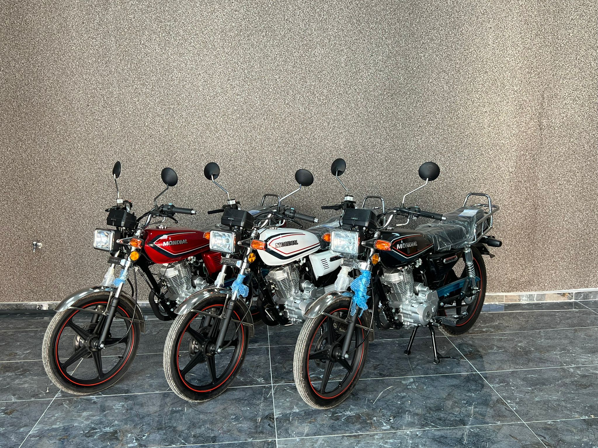 Motor Resmi